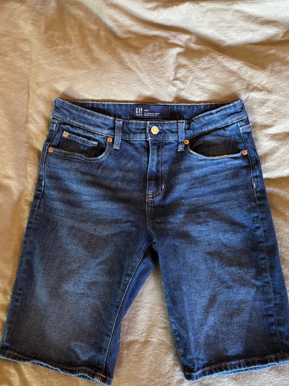 GAP women’s denim Bermuda shorts
